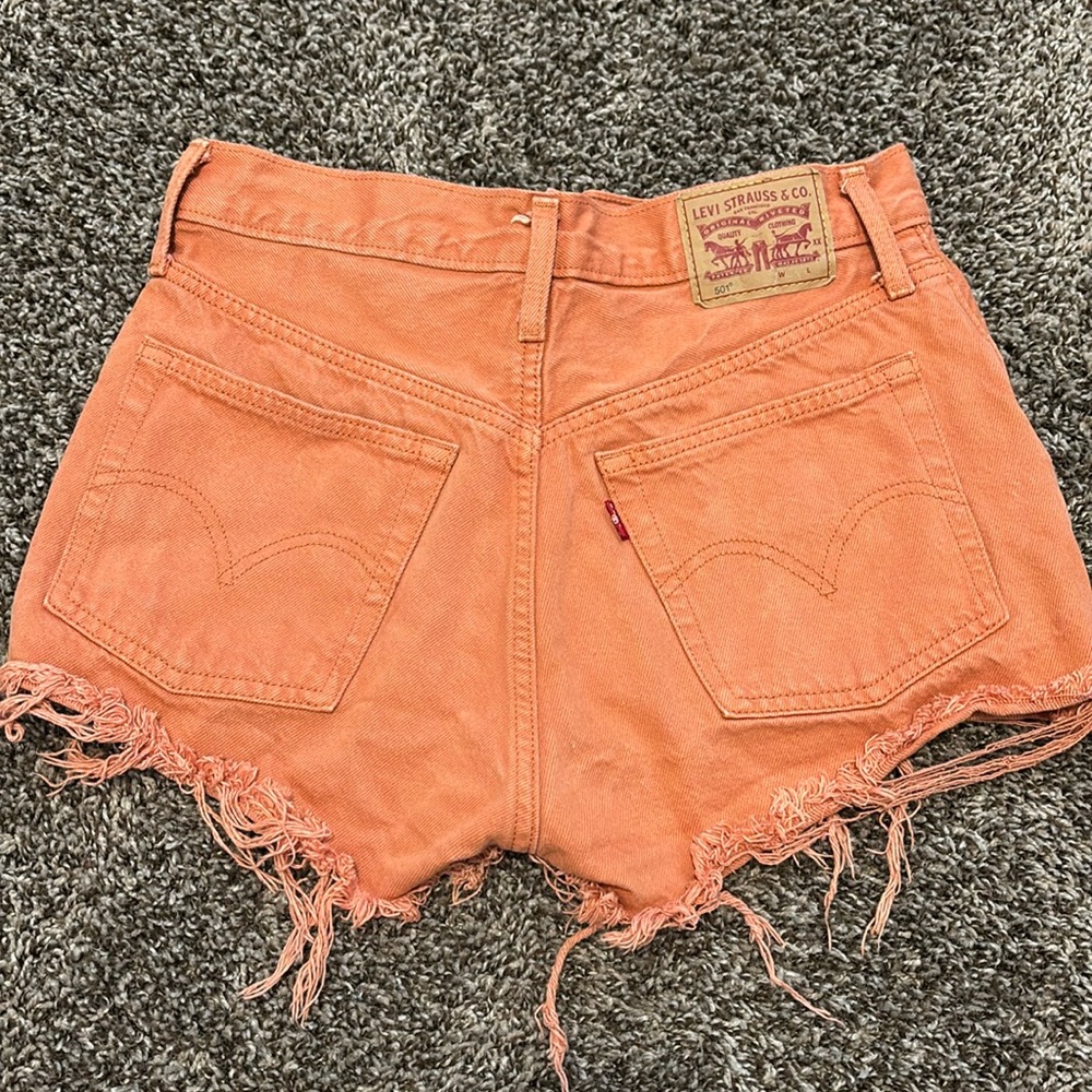 Burnt orange 501 Levi’s shorts